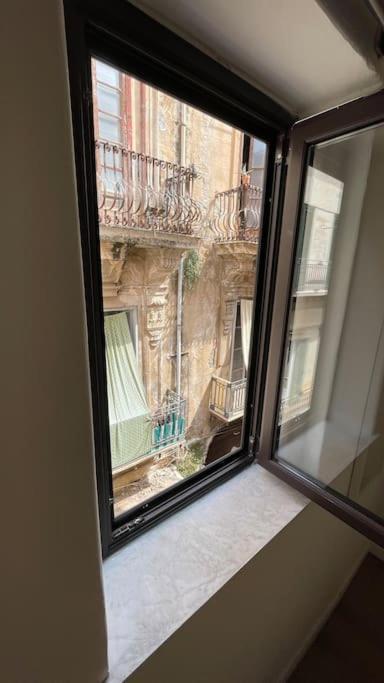 Caza' Capo 40Mq Nel Centro Di Palermo Apartment Exterior foto