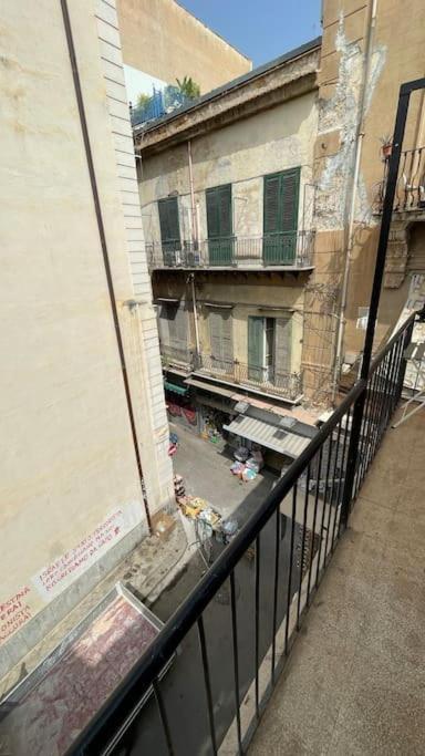 Caza' Capo 40Mq Nel Centro Di Palermo Apartment Exterior foto